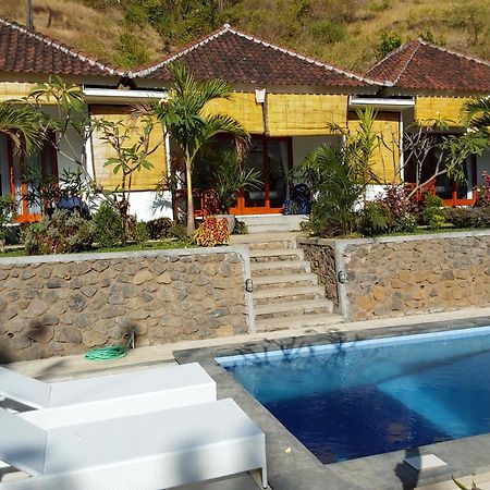 Okaoki Homestay Amed  Exterior photo