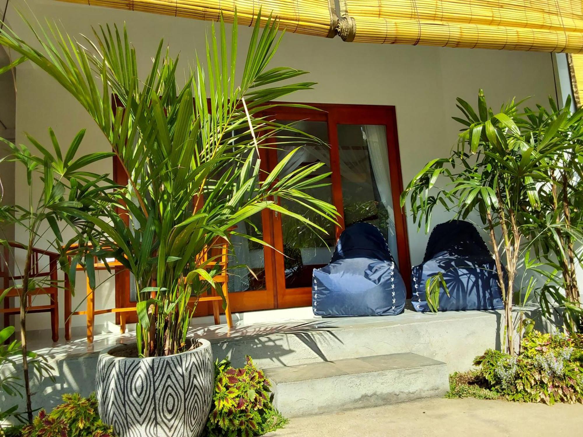 Okaoki Homestay Amed  Exterior photo